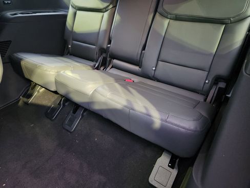 New 2026 Ford Expedition Active RWD image 25