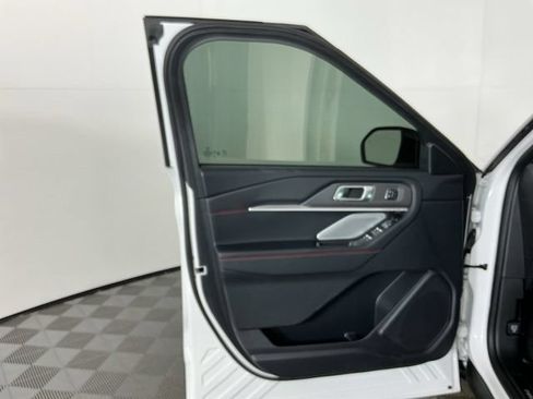 Used 2025 Ford Explorer ST w/ Sun And Sound Package AWD/4WD image 14