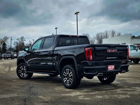 Used 2024 GMC Sierra 1500 AT4 w/ Technology Package image 6