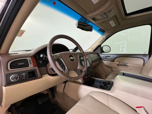 Used 2013 Chevrolet Tahoe LT w/ Texas Edition image 3