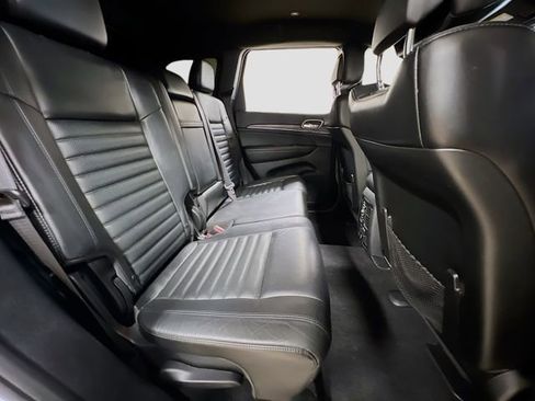 Used 2019 Jeep Grand Cherokee Limited X image 27