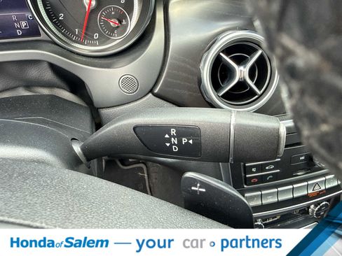 Used 2019 Mercedes-Benz GLA 250 4MATIC image 17