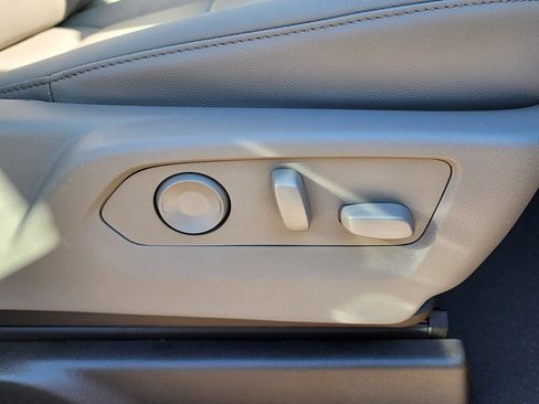 New 2026 GMC Sierra 1500 SLT w/ SLT Premium Plus Package image 40