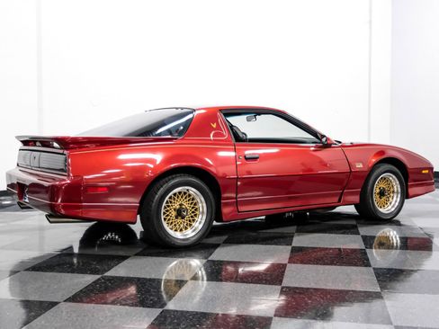 Used 1988 Pontiac Firebird Trans Am image 12