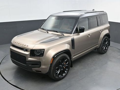 New 2026 Land Rover Defender 110 OCTA AWD/4WD image 40