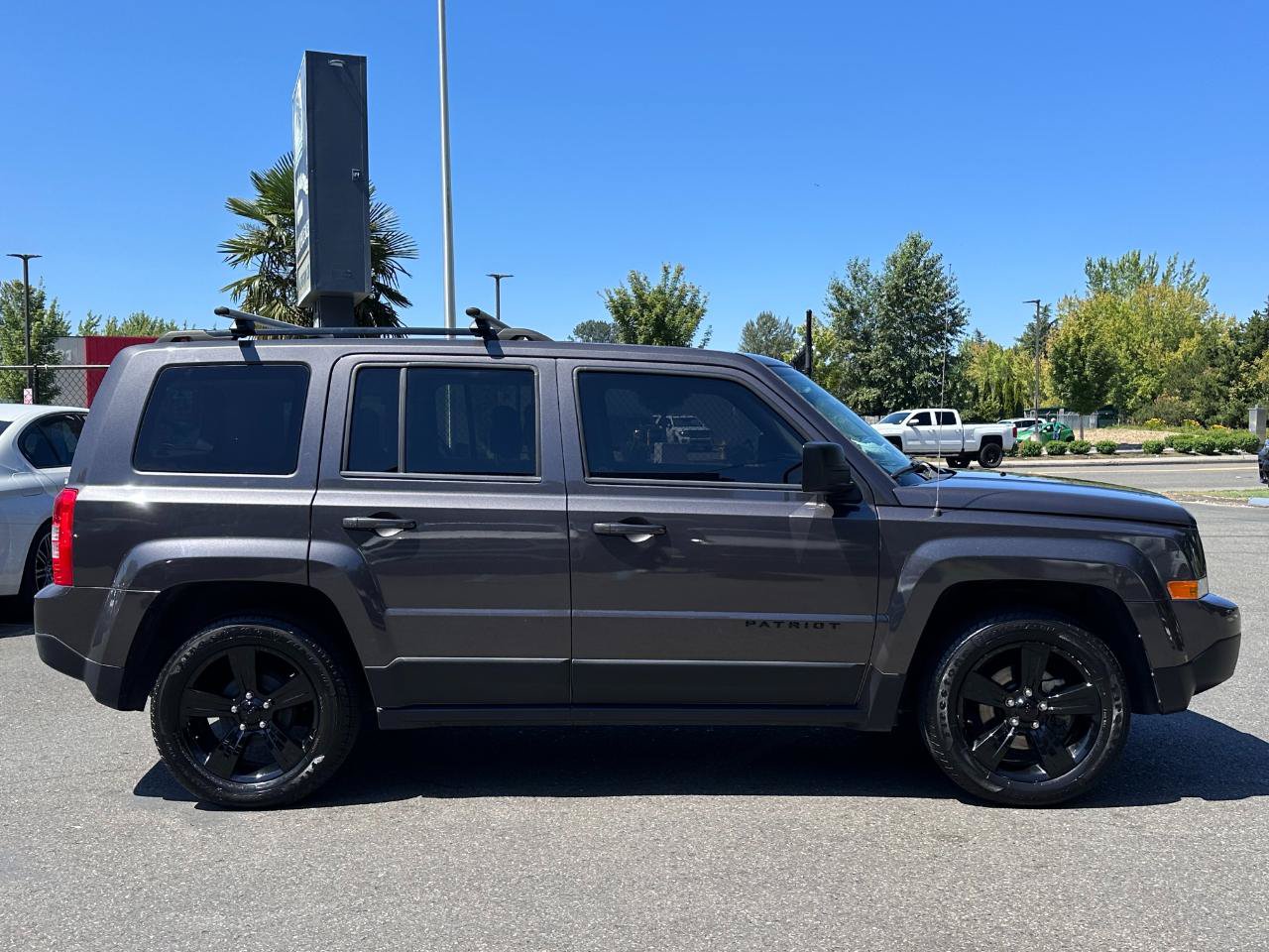 Used 2015 Jeep Patriot Sport w/ Power Value Group FWD image 15