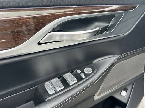 Used 2020 BMW 740i xDrive w/ M Sport Package AWD/4WD image 22