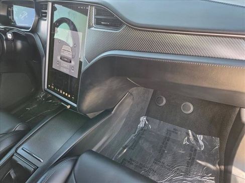 Used 2018 Tesla Model X 75D AWD/4WD image 19