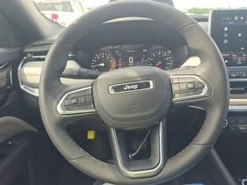 Used 2023 Jeep Compass Limited AWD/4WD image 6