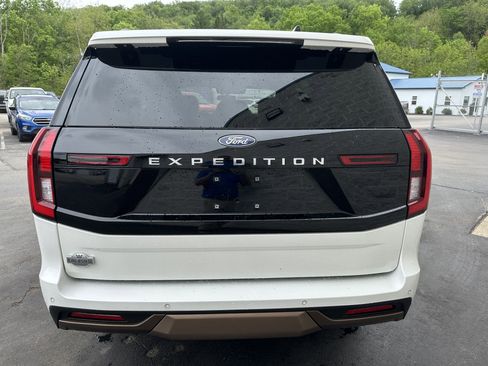 Used 2025 Ford Expedition King Ranch AWD/4WD image 6