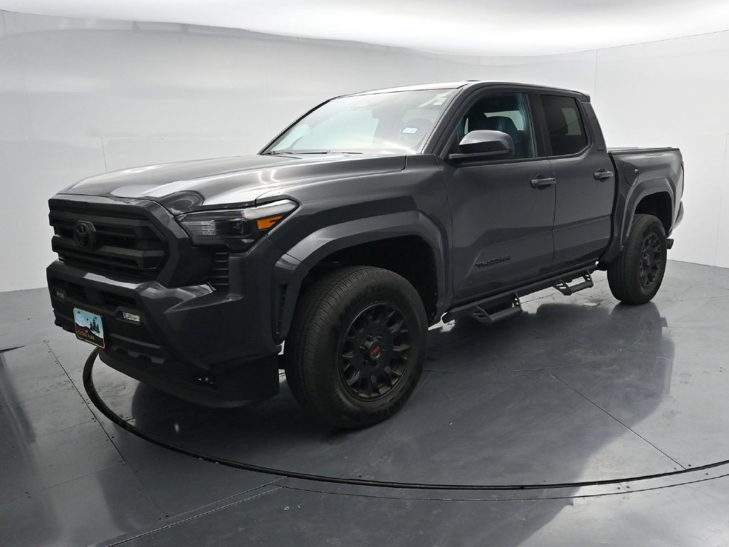 Used 2025 Toyota Tacoma SR5 w/ Blackout Plus Package (GST) RWD image 4