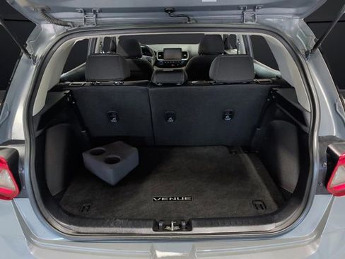 Certified 2023 Hyundai Venue SEL w/ Cargo Package image 14