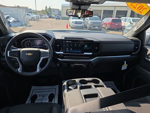 New 2025 Chevrolet Silverado 1500 LT image 12