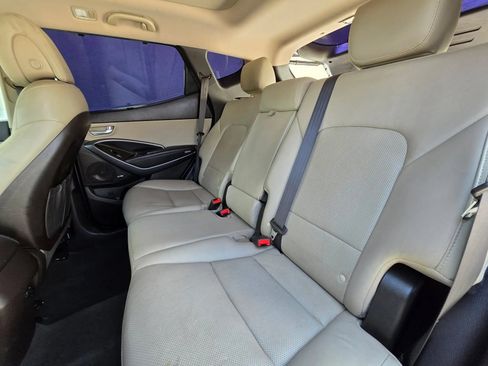 Used 2018 Hyundai Santa Fe Sport w/ Cargo Package FWD image 12