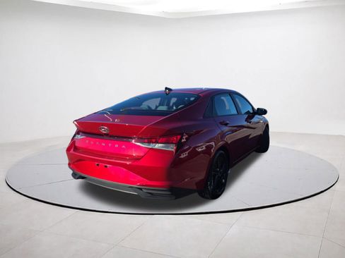 Used 2022 Hyundai Elantra SEL image 7