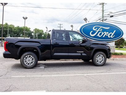 Used 2022 Toyota Tundra SR5 w/ SR5 Convenience Package