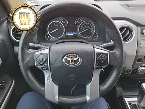 Used 2015 Toyota Tundra SR5 w/ SR5 Upgrade Package image 18