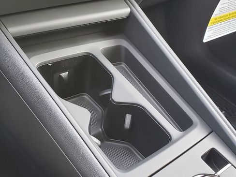 New 2026 Volkswagen Tiguan S FWD image 29