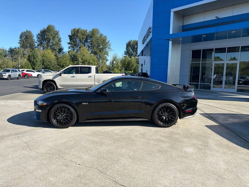 Used 2019 Ford Mustang GT Premium w/ GT Performance Package RWD image 2
