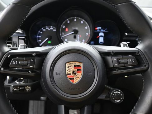 Used 2024 Porsche Macan S image 19