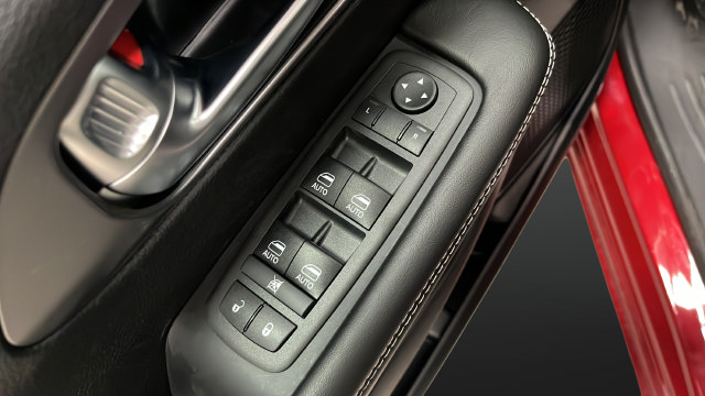New 2026 Chrysler Pacifica Select FWD image 21