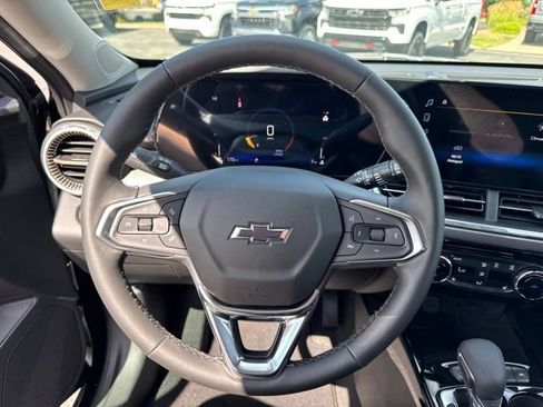 New 2026 Chevrolet Trax ACTIV w/ Driver Confidence Package FWD image 15