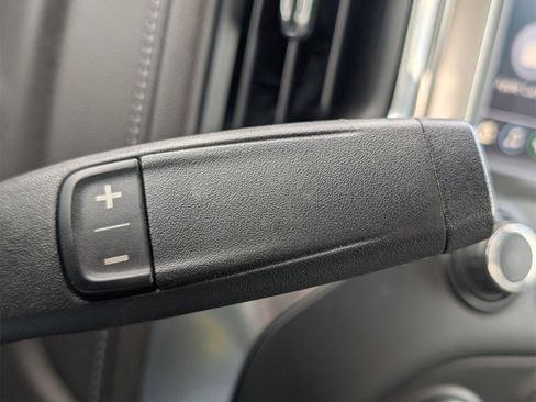 Used 2020 Chevrolet Silverado 1500 LT w/ Bed Protection Package image 29