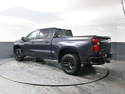 Used 2024 Chevrolet Silverado 1500 LT Trail Boss w/ Convenience Package II image 12