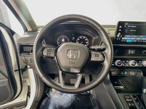Used 2025 Honda CR-V EX-L image 16