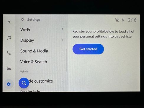 Used 2025 Toyota Prius XLE image 37