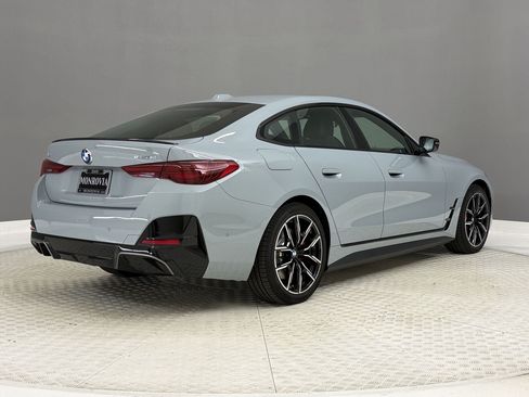 New 2026 BMW i4 eDrive40 w/ M Sport Package RWD image 9