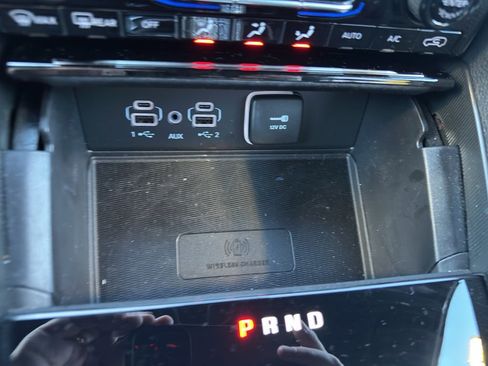 New 2025 Jeep Grand Cherokee Altitude image 17