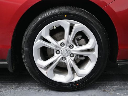 Used 2024 Honda Accord LX image 12