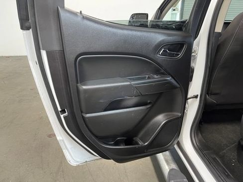 Used 2018 Chevrolet Colorado LT RWD image 19