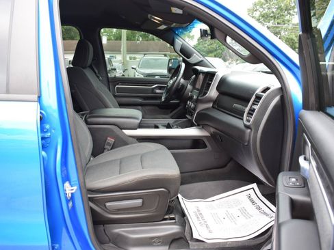 Used 2023 RAM 1500 Big Horn AWD/4WD image 35