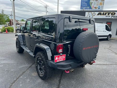 Used 2016 Jeep Wrangler Unlimited Rubicon AWD/4WD image 7
