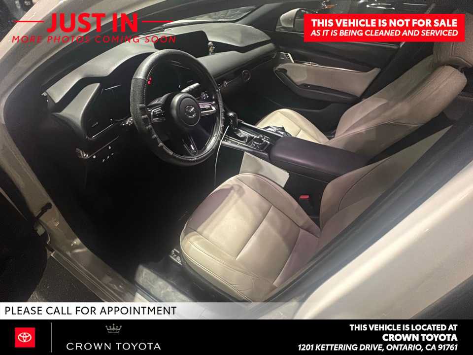 Used 2019 MAZDA MAZDA3 Hatchback w/ Preferred Package FWD image 8