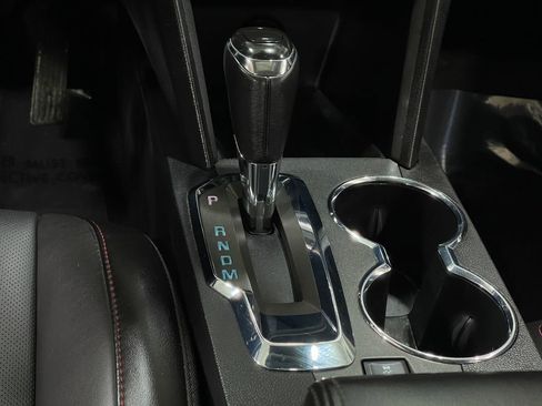 Used 2016 Chevrolet Equinox LTZ w/ Enhanced Convenience Package image 30