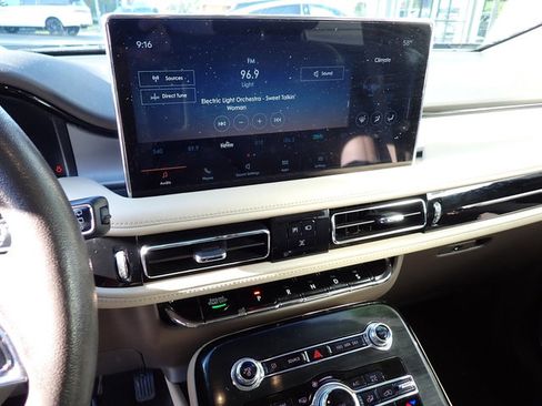 Certified 2021 Lincoln Nautilus AWD image 22