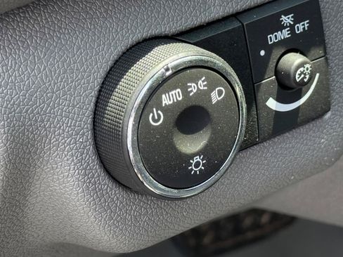 Used 2015 Chevrolet Traverse LS FWD image 14