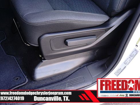 New 2026 RAM 1500 Express image 36