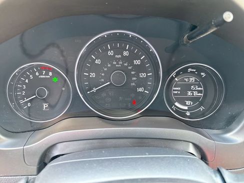 Used 2022 Honda HR-V LX image 15