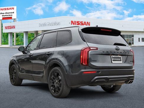 Used 2021 Kia Telluride EX w/ EX Premium Package image 3
