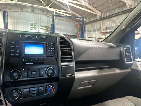 Used 2017 Ford F150 XLT w/ Trailer Tow Package AWD/4WD image 13