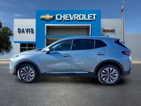 Used 2025 Buick Envision Preferred AWD/4WD image 6