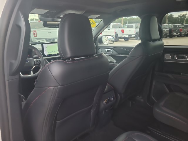 Used 2025 Ford Explorer ST w/ Sun And Sound Package AWD/4WD image 13