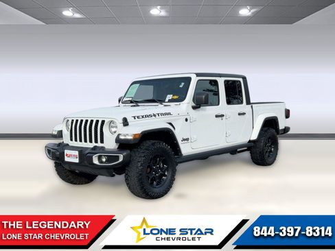 Used 2023 Jeep Gladiator Sport image 1