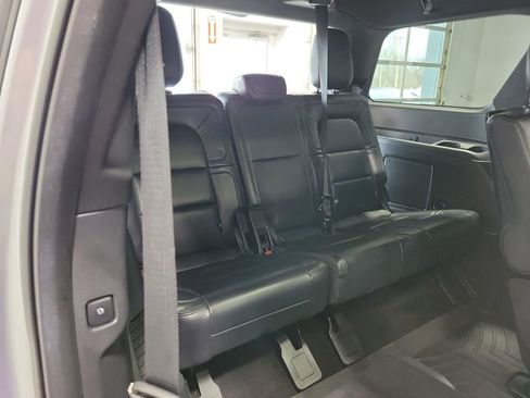 Used 2022 Lincoln Navigator Reserve image 10
