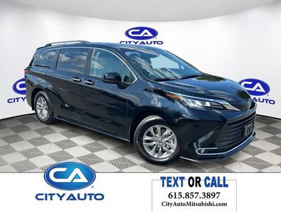 Used 2022 Toyota Sienna XLE