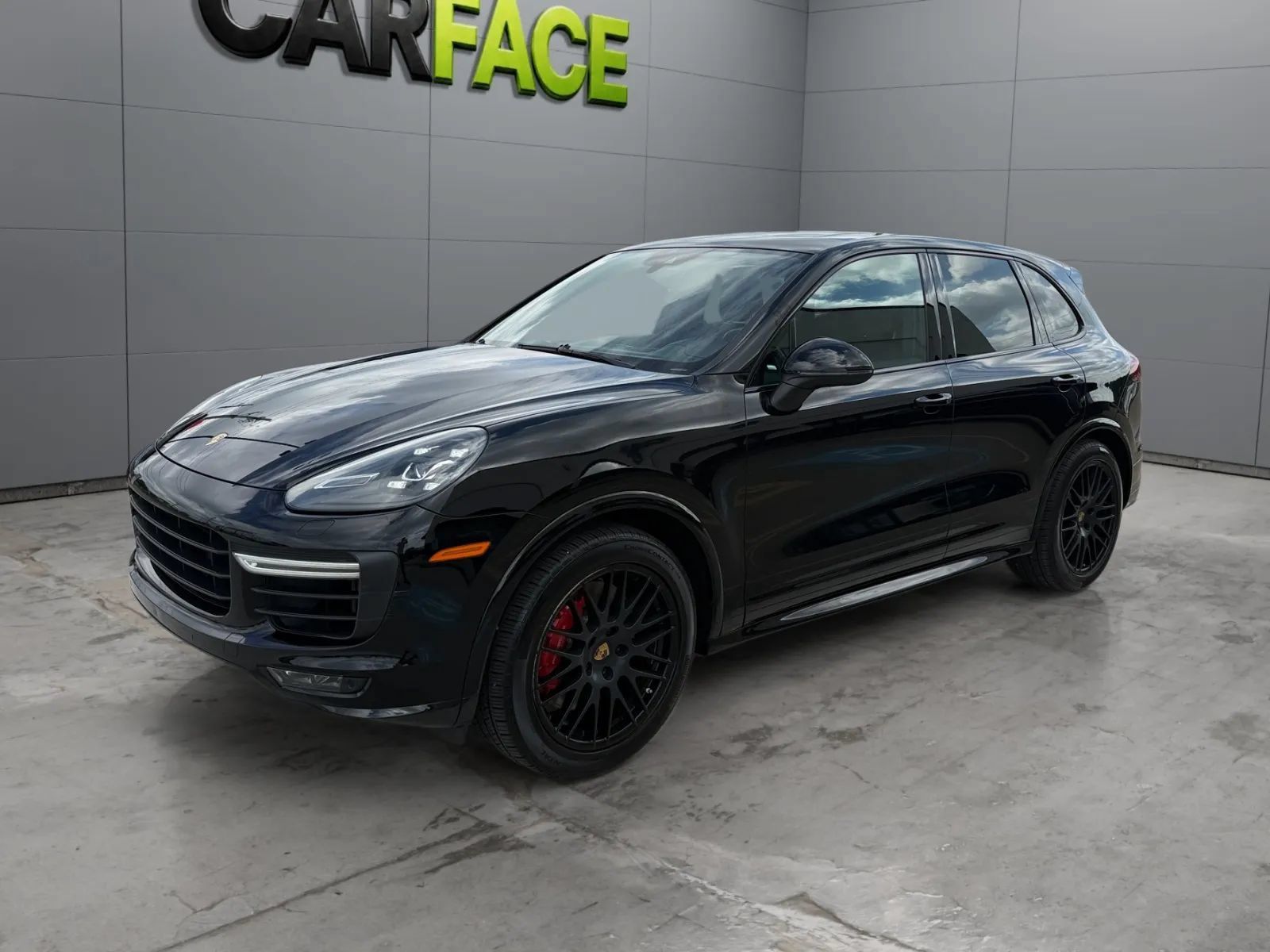 Used 2016 Porsche Cayenne GTS AWD/4WD image 6
